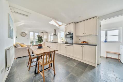 Whitemoor Cross Kitchen.jpg