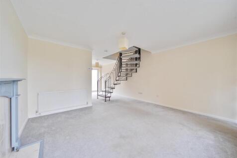 Elizabeth Close Reception..jpg