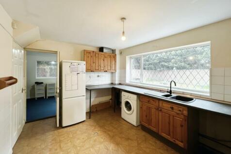 Main House Kitchen