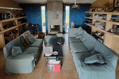 Property Image 37