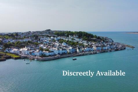 Discreet Listing.jpg