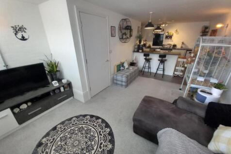 Apartment 11 Living Space.jpg