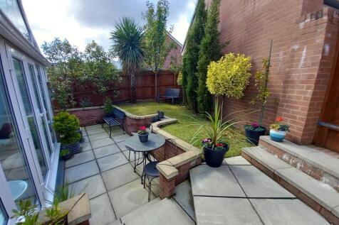 Sea Breeze Gdn 3.jpg