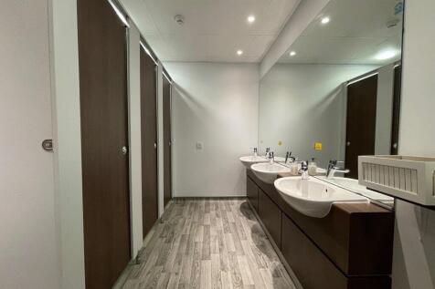 Atrium Bus Centre 4.jpeg