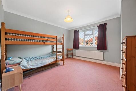 Bedroom 3.jpg