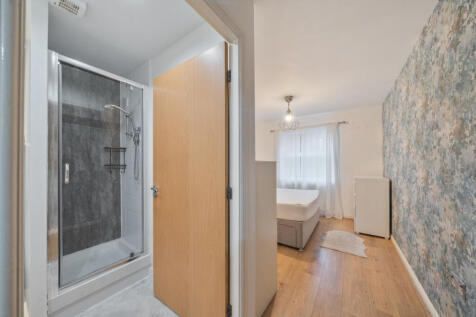 Bedroom 1 &amp; En Suite