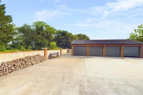 Quadruple Garage