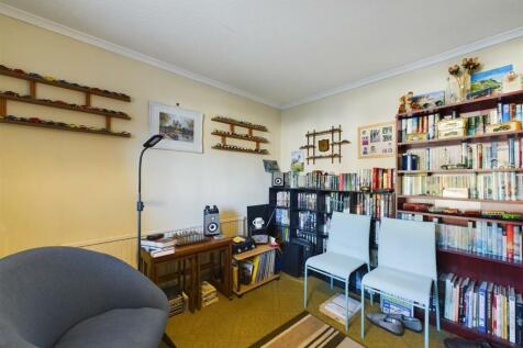 Bedroom 4/Sitting room