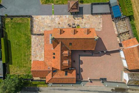 Property Image 35