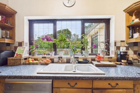 Open Plan Kitchen/Living/Dining Area