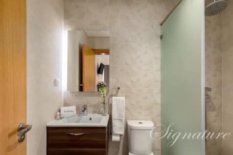 Bedroom Double 2A bathroom