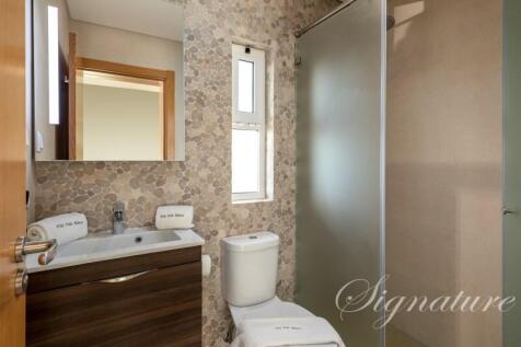 Bedroom Twin 2 Bathroom