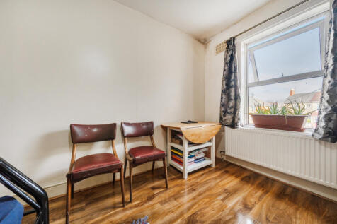 1389002-15-694000...