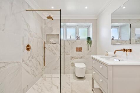 Bed 2 En-Suite