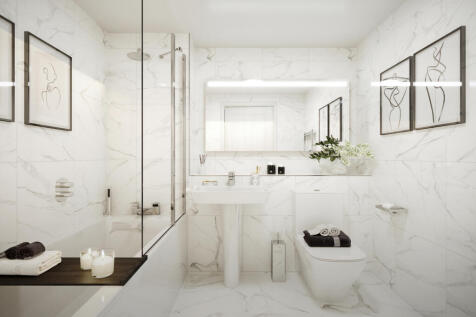 Alverton First Floor Bathroom