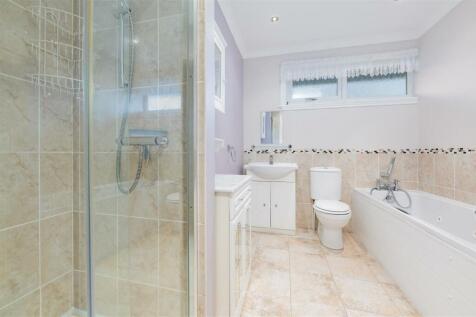 19 Roman Road Northmuir Kirriemuir-8.jpg
