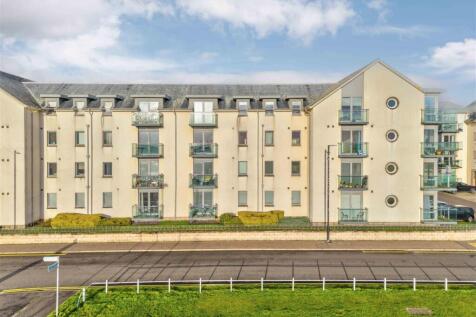 45 Dalhousie Court Carnoustie NEW EXT-3.JPG