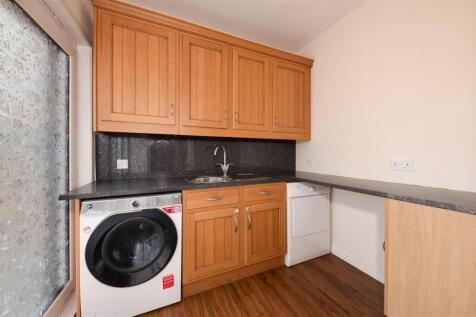 4 Gillies Place BF-21.JPG