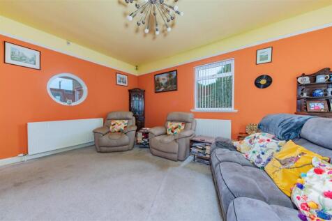 Kelly Castle Lodge Arbirlot-17.JPG