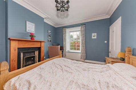 30 High Street Alyth-2.JPG