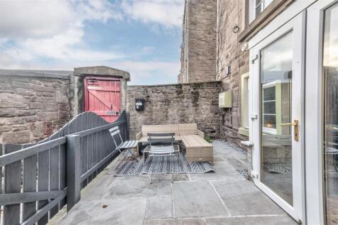 2A Patons Lane Dundee-12.JPG