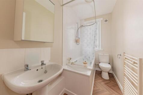 1C Arklay place Dundee-10.JPG