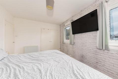 45 St Ninians Terrace Dundee-11.JPG