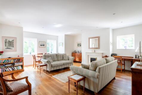 3 Oakfield House-7.jpg