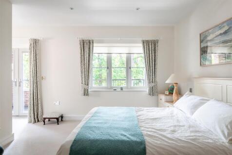 3 Oakfield House-21.jpg