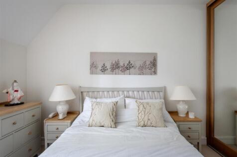 3 Oakfield House-18.jpg