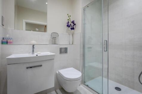 3 Oakfield House-16.jpg