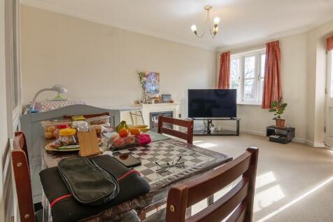 Property Image 4