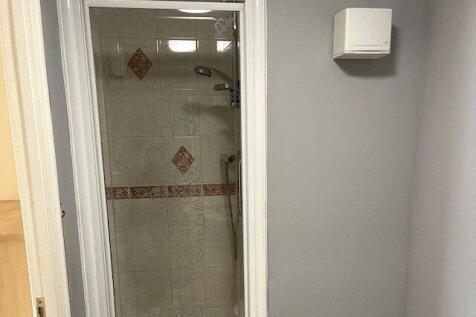En Suite Shower Room