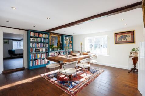 Old Farmhouse (12 of 48).jpg