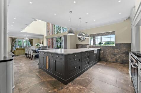 Kitchen/Dining/Living