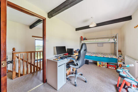 1310519-4-6851b3e...