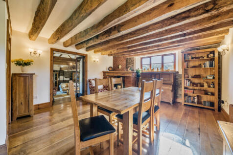 1357218-4-68d27e3...