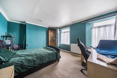 1384880-9-692daee...