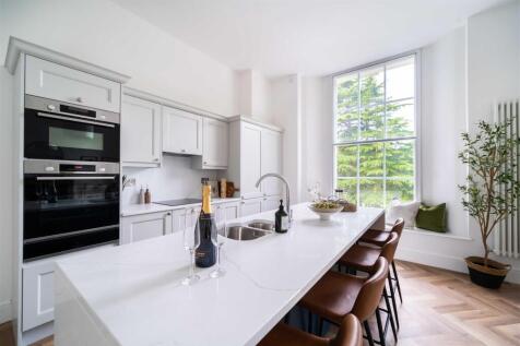 CHall_Apartment S-44.jpg