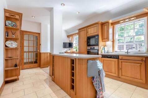 8645957-interior10.jpg
