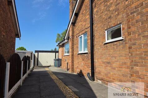 Driveway &amp; Garage