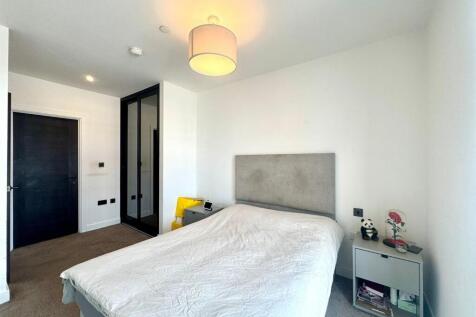 PHOTO-2025-08-14-17-40-29 4.jpg