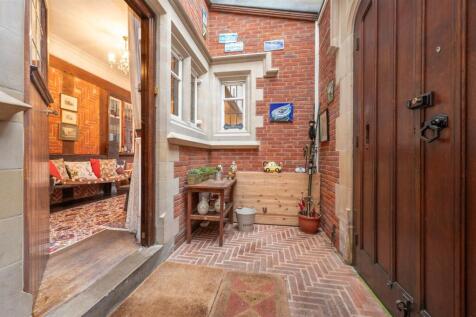 Entrance Porch