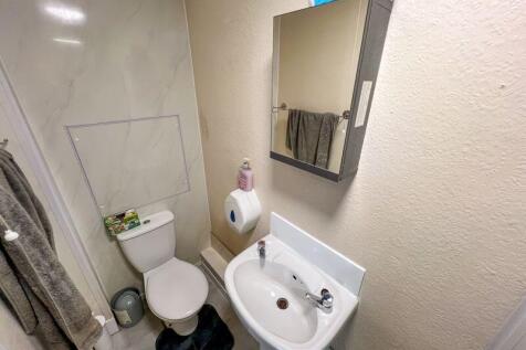 110 Castlemona Avenue, Douglas