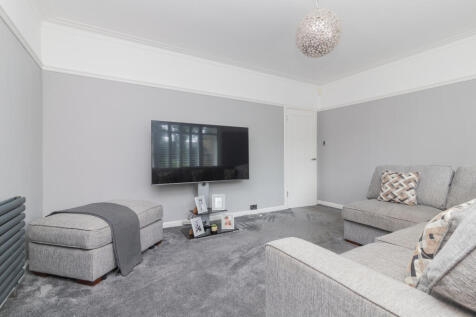 28 craw Road Paisley-29