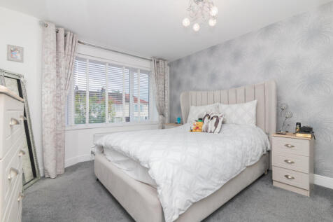 41 Kinpurnie Road, Paisley, PA1 2HG-23