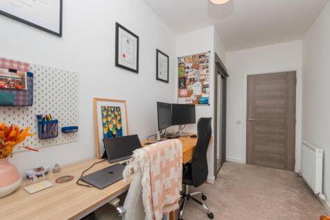 Flat 3-2, 2 Riverford Court Glasgow G43 1FB 2L-15