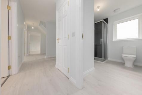 Neutral decor