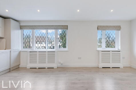 NOTTINGHAM ROAD 27, F2 -18