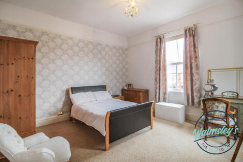 Double bedroom